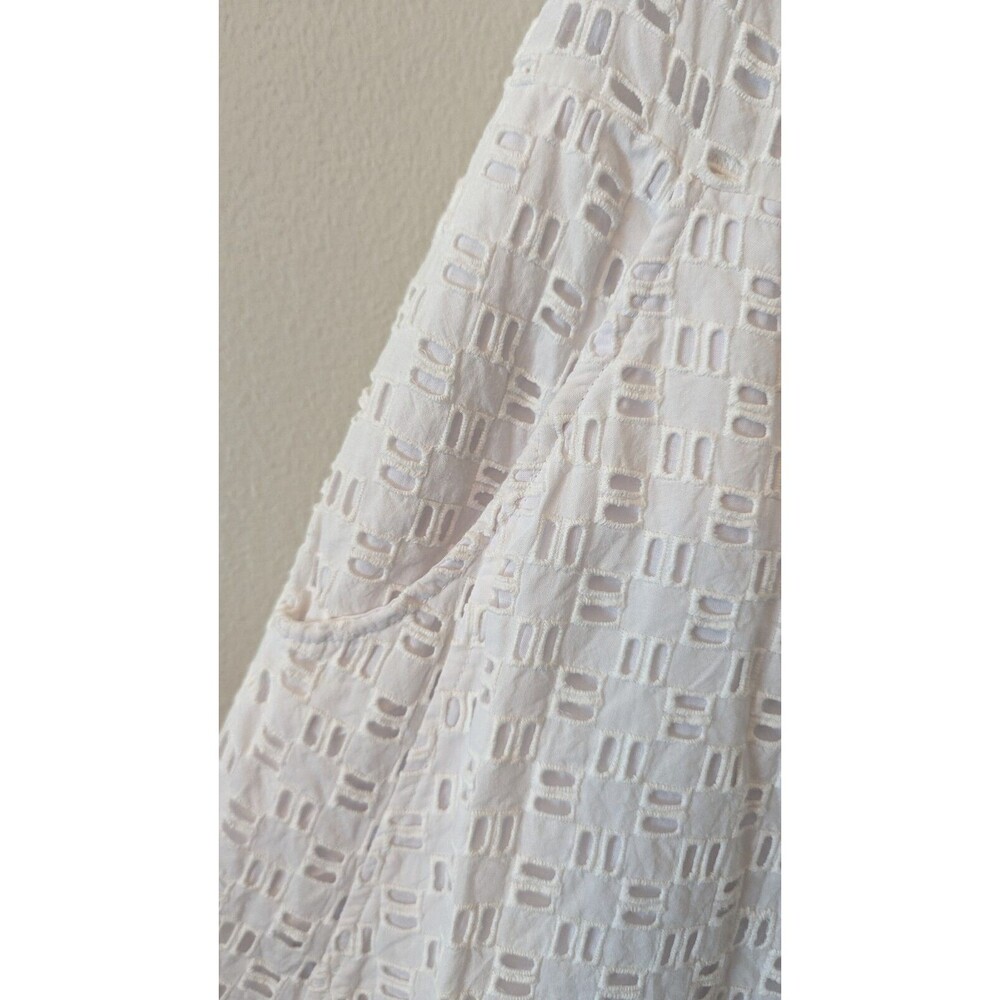 Anthropologie Women’s Eyelet Romper White Button Front Missing Belt - Picture 7 of 7